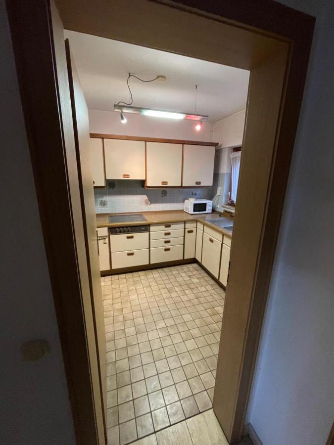 Bonn-Beuel Zentrale Ferienwohnung Mit Parkplaetzen Exteriör bild