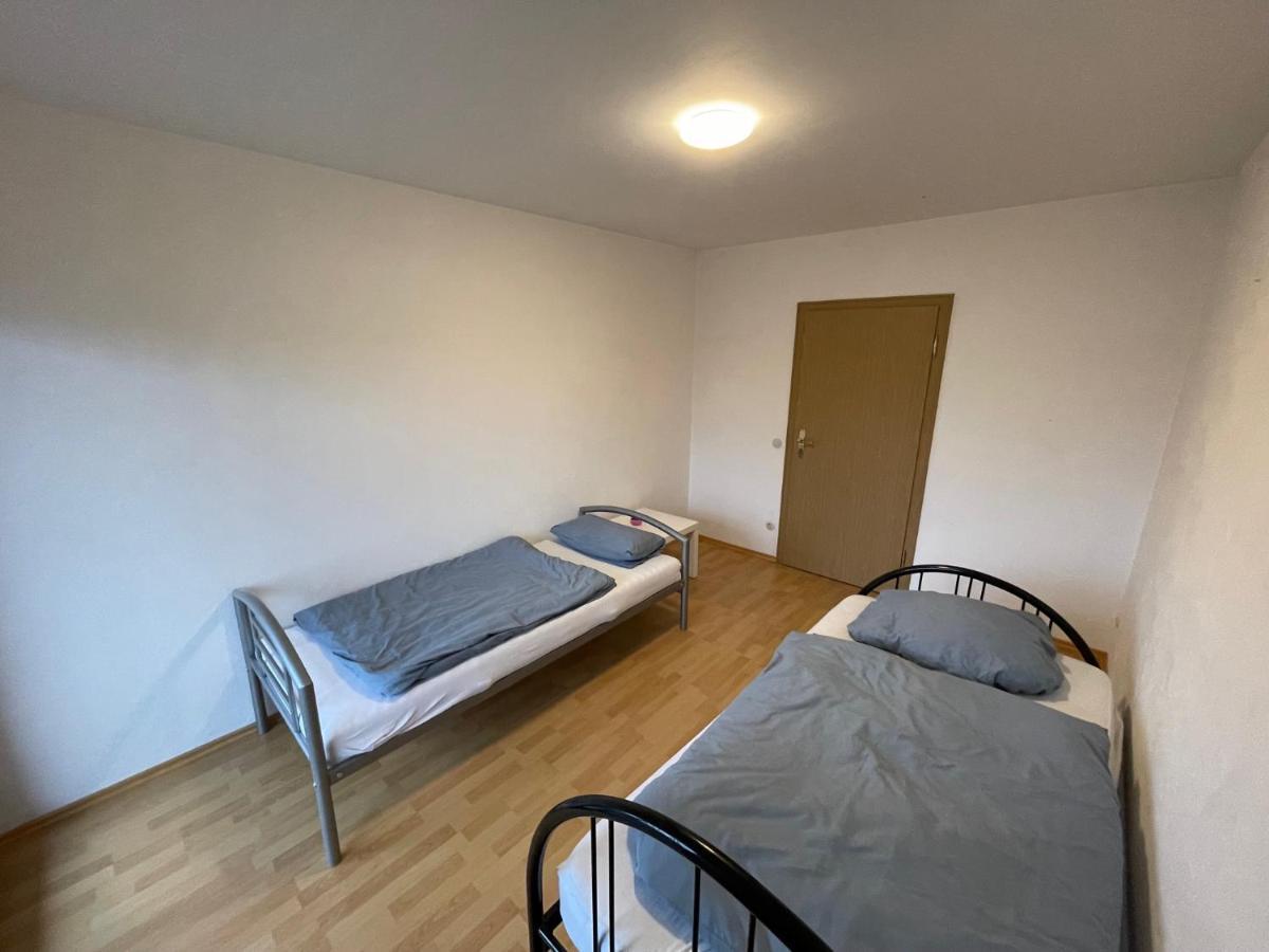 Bonn-Beuel Zentrale Ferienwohnung Mit Parkplaetzen Exteriör bild