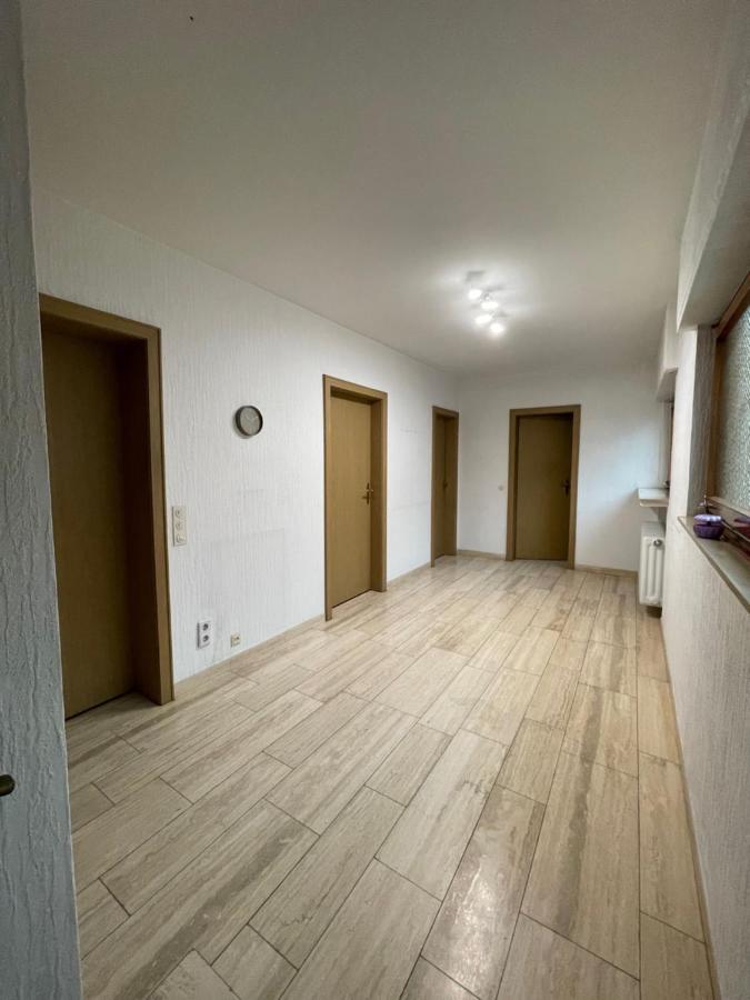 Bonn-Beuel Zentrale Ferienwohnung Mit Parkplaetzen Exteriör bild